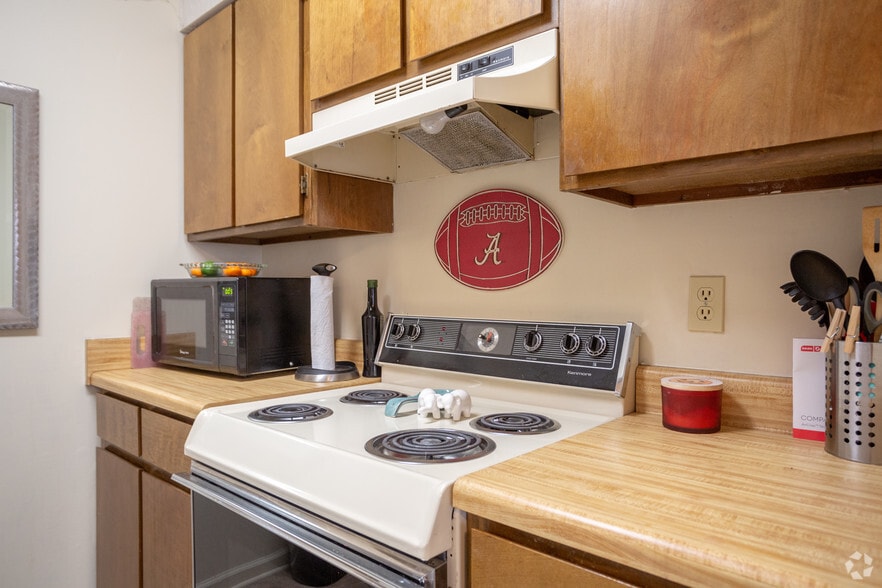 Preston Place 305 Reed St Tuscaloosa AL 35401 Apartment Finder