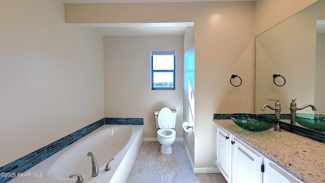 Building Photo - 4911 Hornet Dr