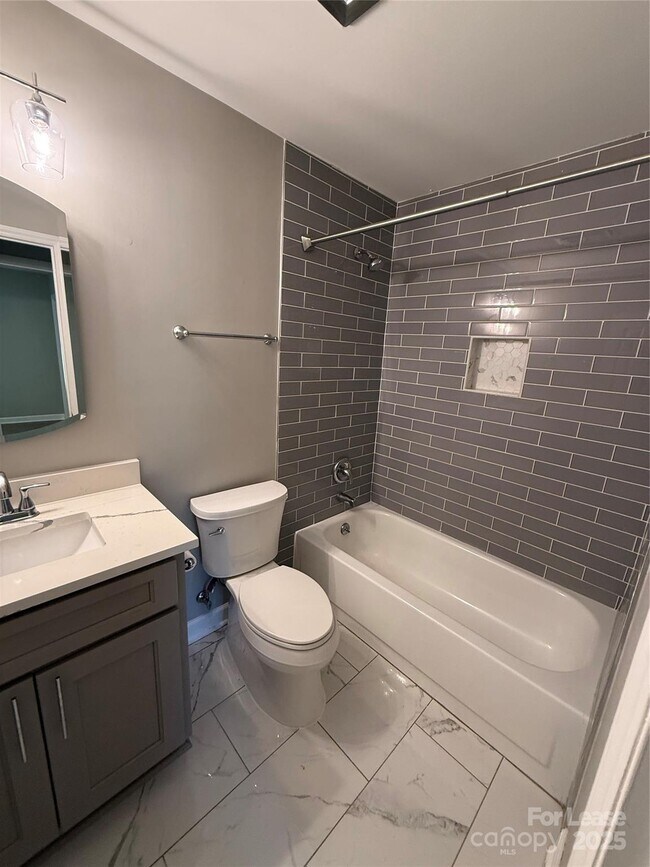 Building Photo - 4371 La Brea Dr