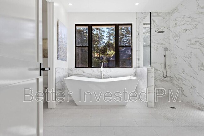 Building Photo - 2012 Eagle Ct