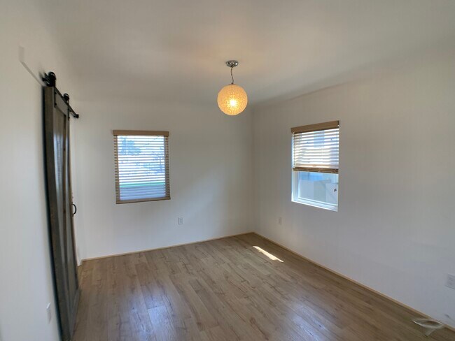 Bedroom 2 - 1312 S Victoria Ave