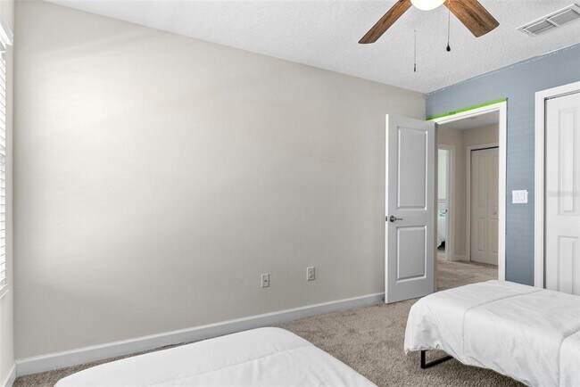 Building Photo - 740 Simone Ct