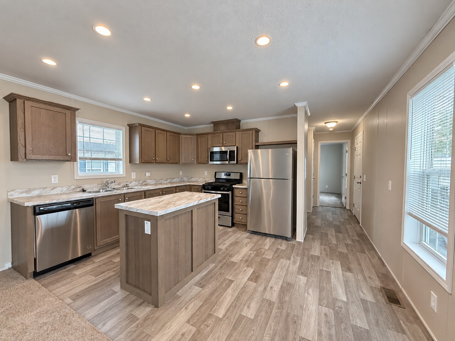 Building Photo - 12448 St Michel Ave