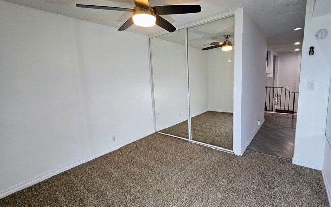 Building Photo - 1139 W Badillo St