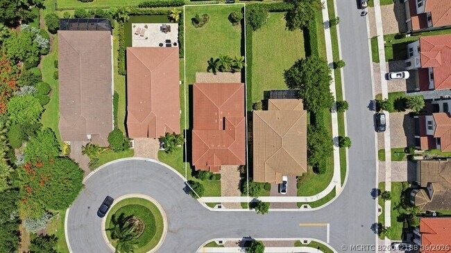 Building Photo - 11760 Bayview Cir