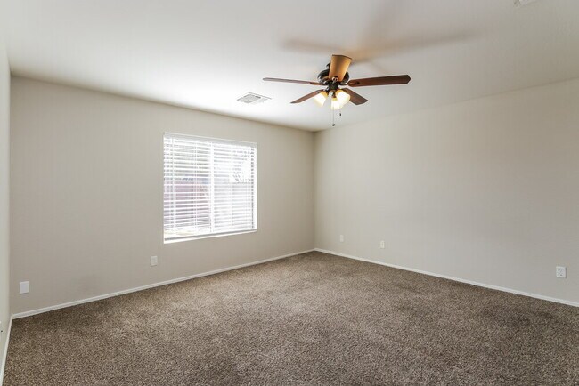 Building Photo - 10849 E Carol Ave