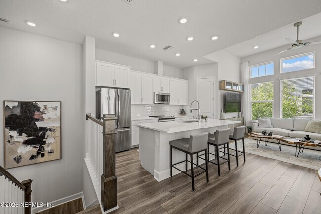 Building Photo - 7440 Loggerhead Ct