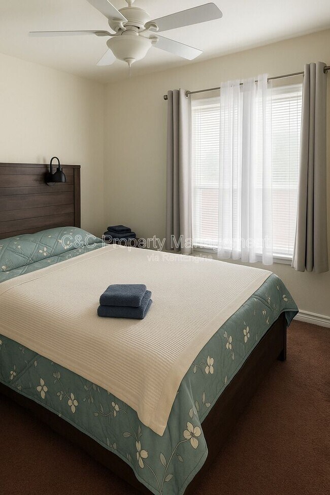 Building Photo - 12555 Caballero Ct
