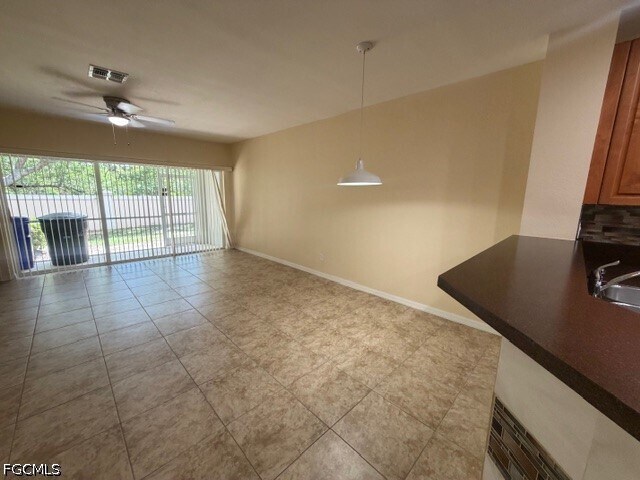 Building Photo - 8585 Athena Ct