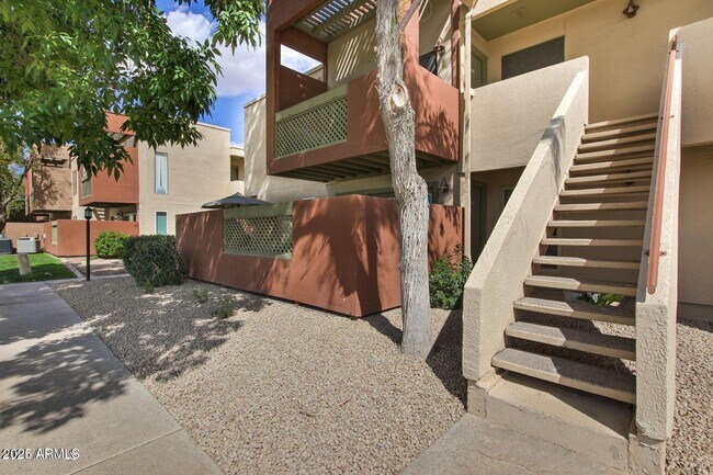 Building Photo - 3500 Hayden Rd