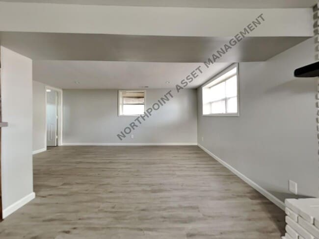 Building Photo - Newly Renovated Single Family Home | 3 BR/2.5BA | 1-Car Covered Parking