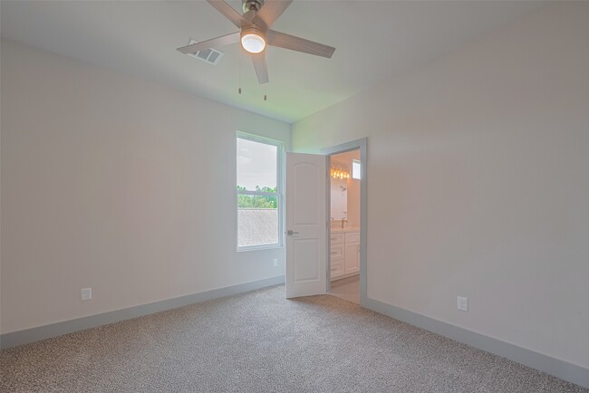 Building Photo - 2414 Sam Wilson St