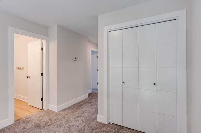 Building Photo - 3554 N Tyler Ct