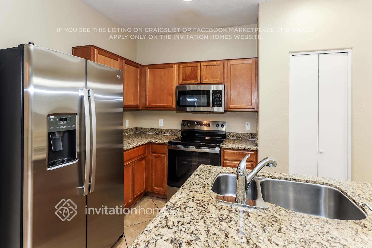 Building Photo - 6615 W Hayes St