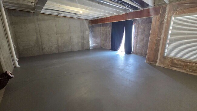 Building Photo - New build in New Brighton - 3 bedrooms in Mounds View School District MOVE IN READY