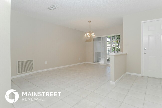 Building Photo - 12303 Yellow Rose Cir