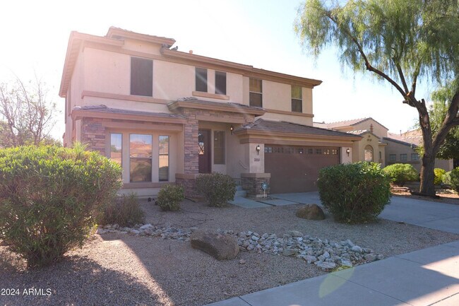 Building Photo - 2840 S Miller Dr