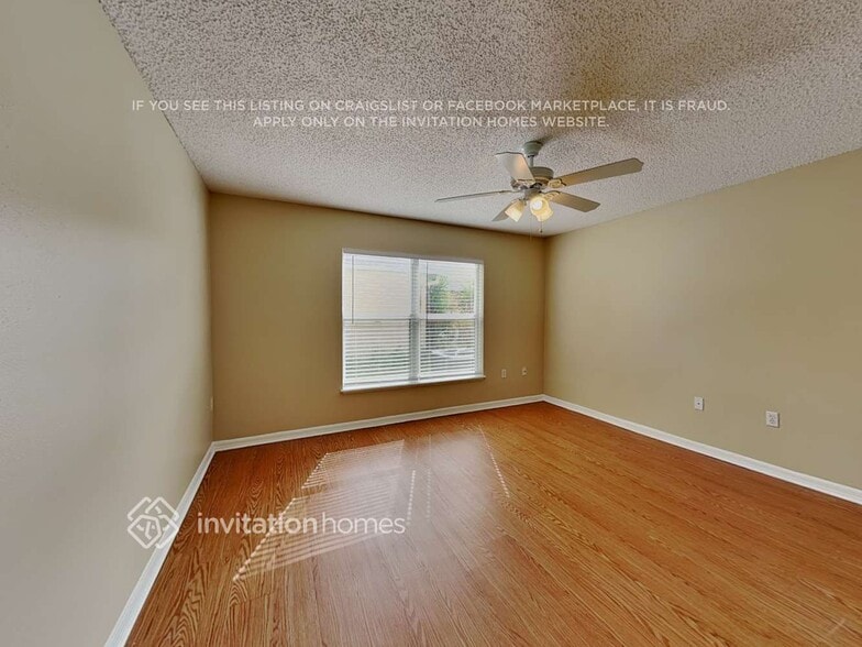 Building Photo - 3904 Stonefield Dr