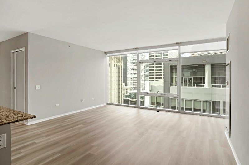 Building Photo - 10 Cityfront Plaza Dr