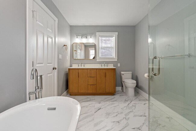 Building Photo - Stunning 5-Bedroom Home on Nearly 1 Acre – Fully Fenced w/ Treehouse | Indian Meadows | Coeur d’A...