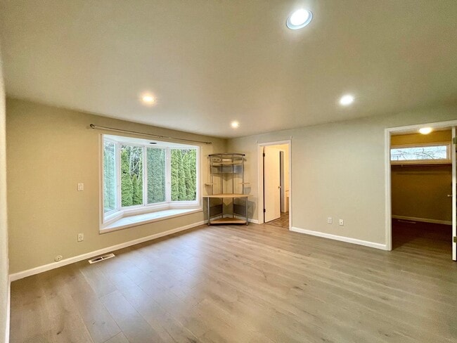 Building Photo - Great Home for rent