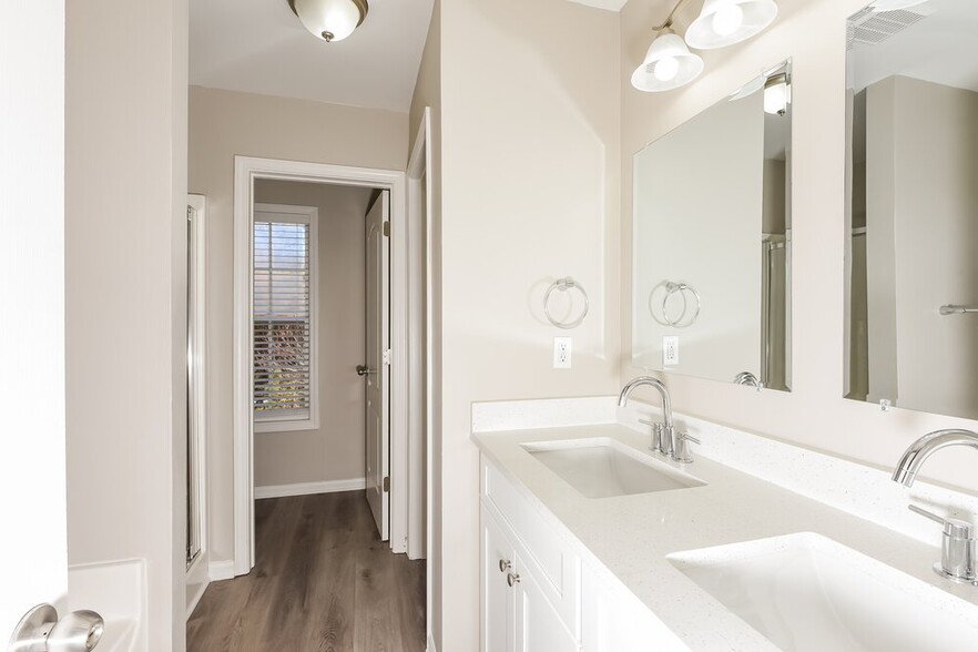 Building Photo - 1226 Stag Run Dr