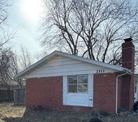 Building Photo - 2 Bedroom | 1.5 Bath | Located in Springfield!
