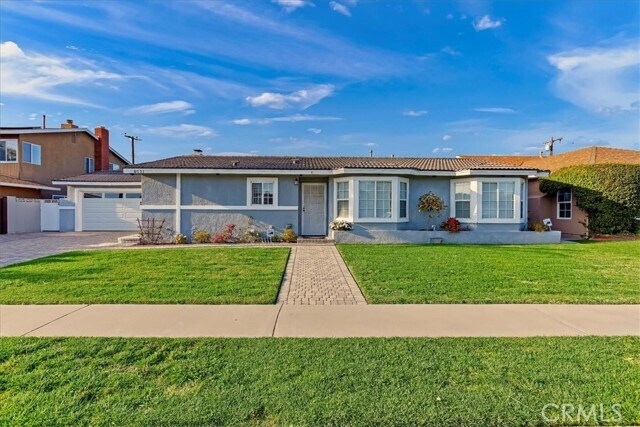 Building Photo - 8521 Lamar Dr
