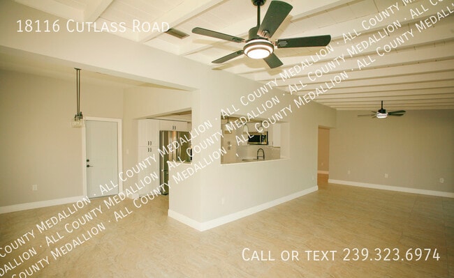 Building Photo - Fort Myers Beach Sailboat Access Home in t...