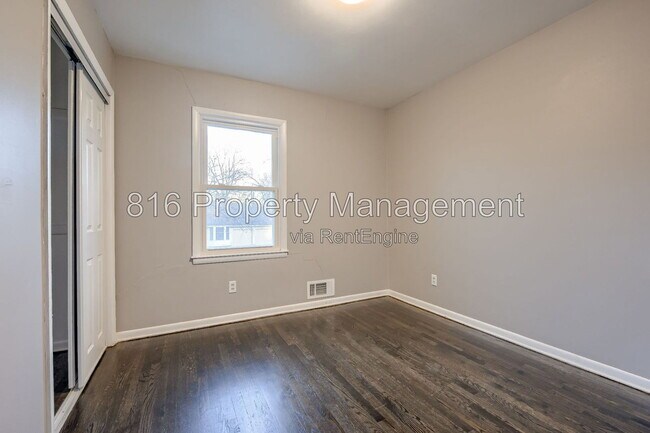 Building Photo - 8710 Kentucky Ave