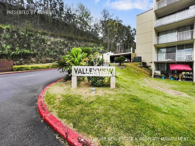 Building Photo - 95-2043 Waikalani Pl A101-