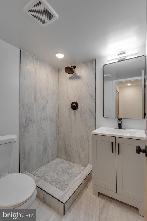 Building Photo - 4153 Mantua Ave