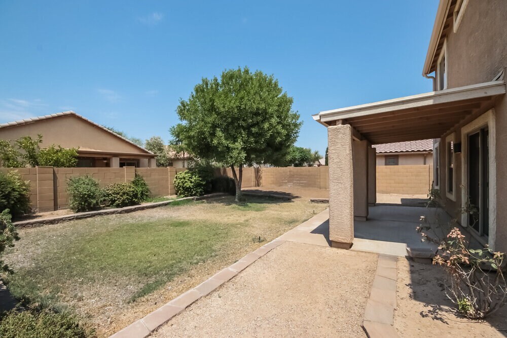 Building Photo - 11298 W Combine Dr
