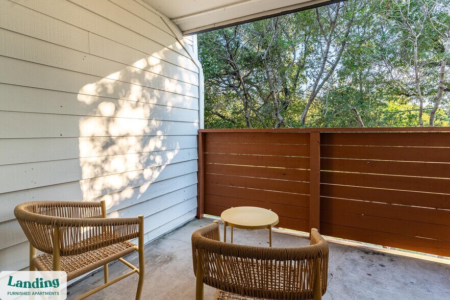 Building Photo - 711 Brentford Pl