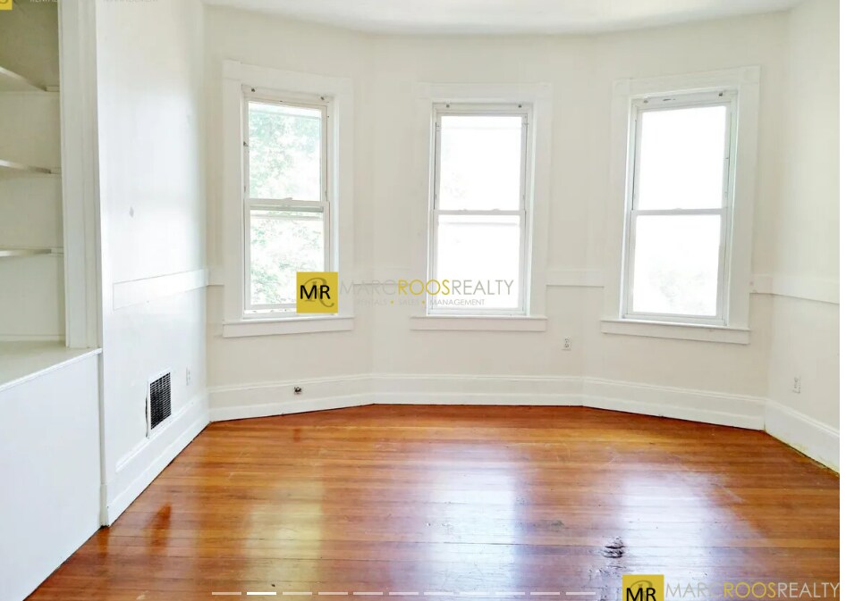 Building Photo - 82 Fisher Ave