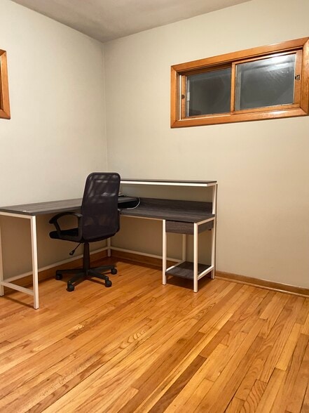 Building Photo - 5300 Harmony Ln