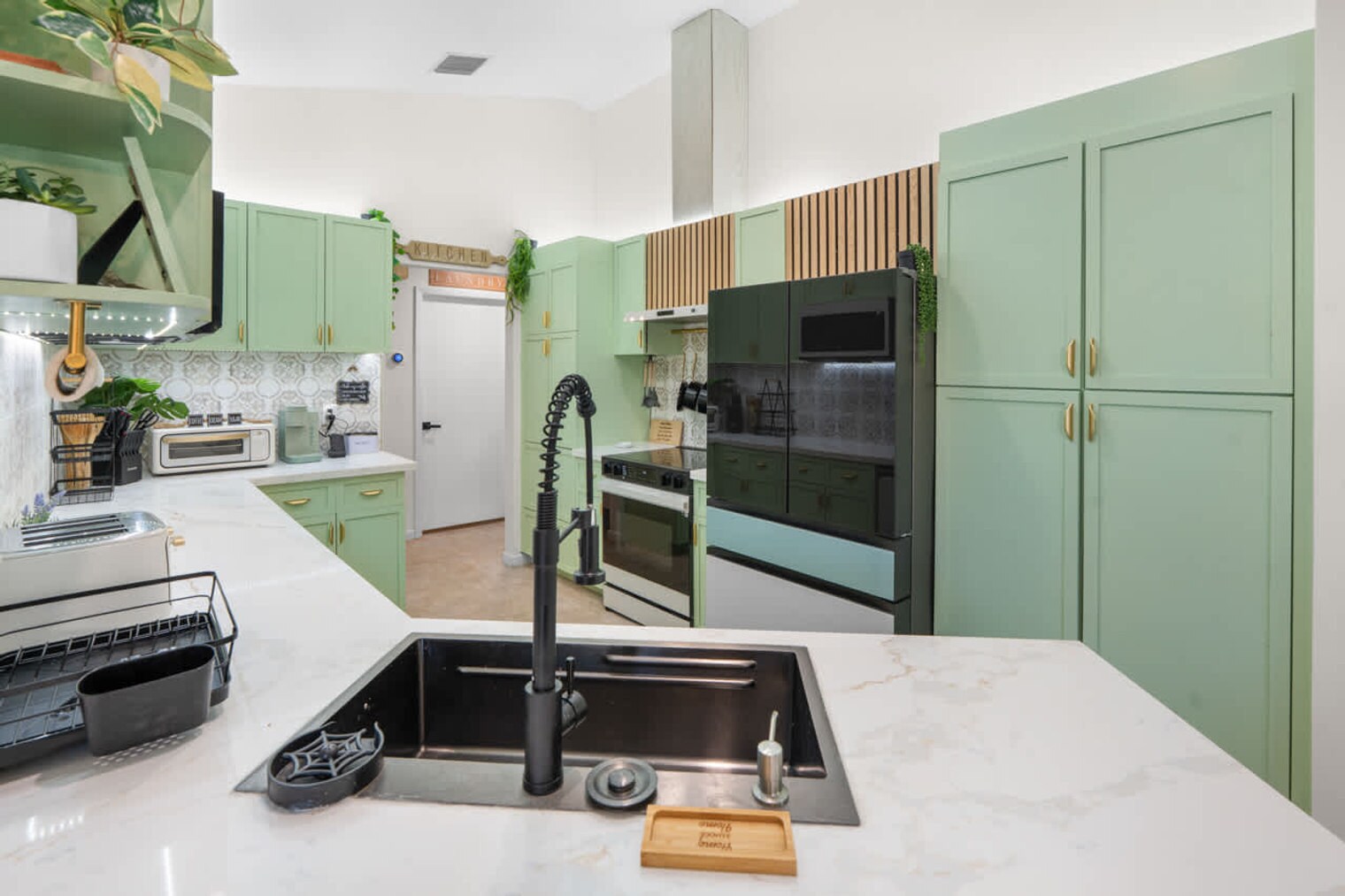 Building Photo - 7071 SW 20th St