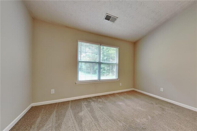 Building Photo - 991 Rolling Meadows Dr