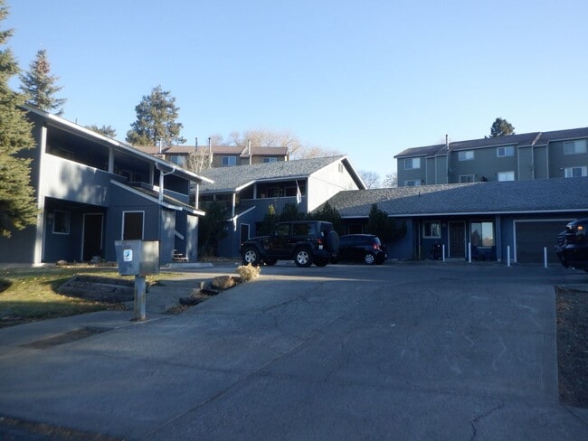 Building Photo - 1 Bed/1 Bath Apartment Across Millers Landing Park - Riverside Ave