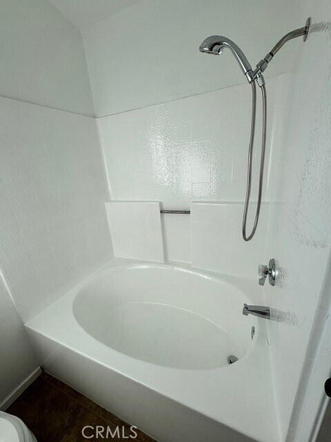 Building Photo - 5139 Independence Ct