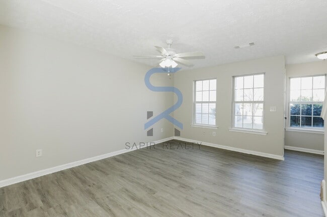 Building Photo - Modern All-Electric Comfort – 2BR/1.5BA at Wellington Chase Court