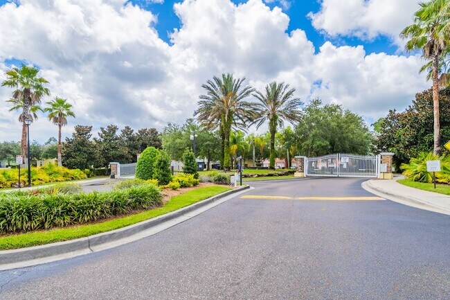 Building Photo - Heron's Landing End Unit Overlooking the Sparkling Community Pool