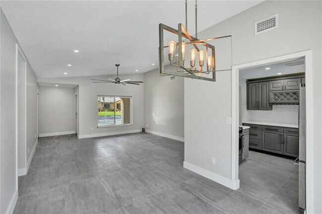Building Photo - 11627 SW 50th St