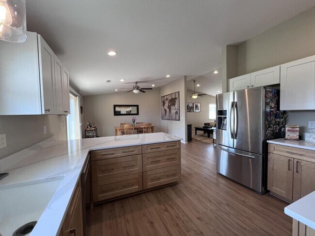 Building Photo - 22563 Hanley Dr