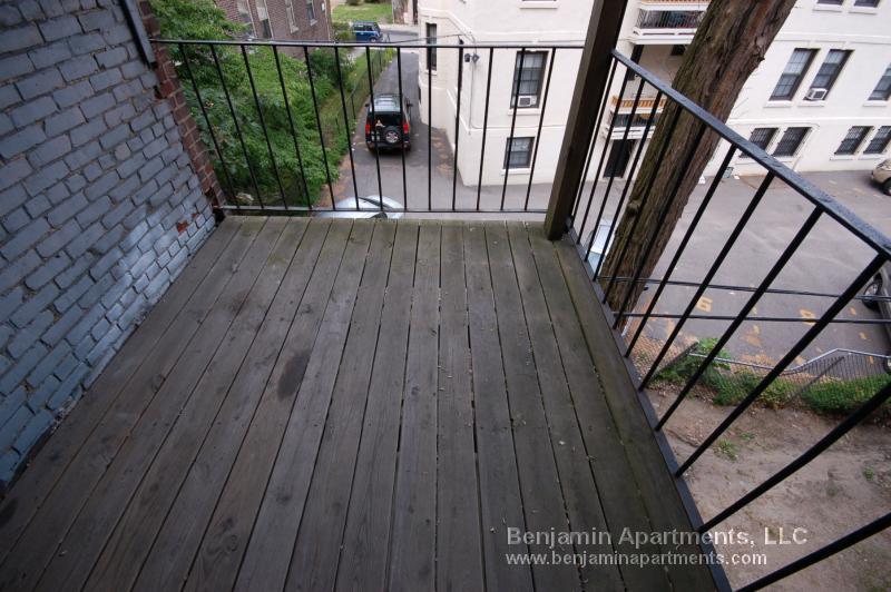 Building Photo - 1375 Commonwealth Ave