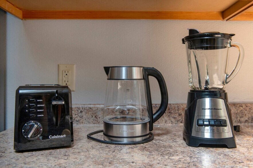 Building Photo - 4845 W 73rd Ave