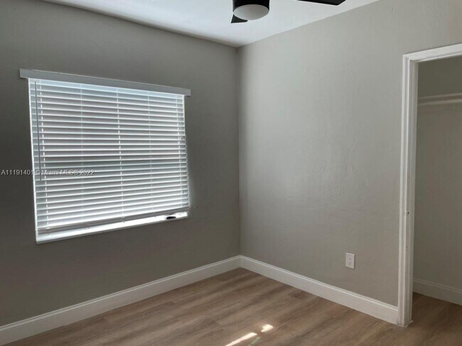 Building Photo - 14941 Tyler St