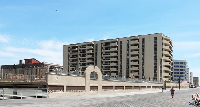 Sea Pointe Towers Long Beach Ny Apartment Finder Sea Pointe Towers