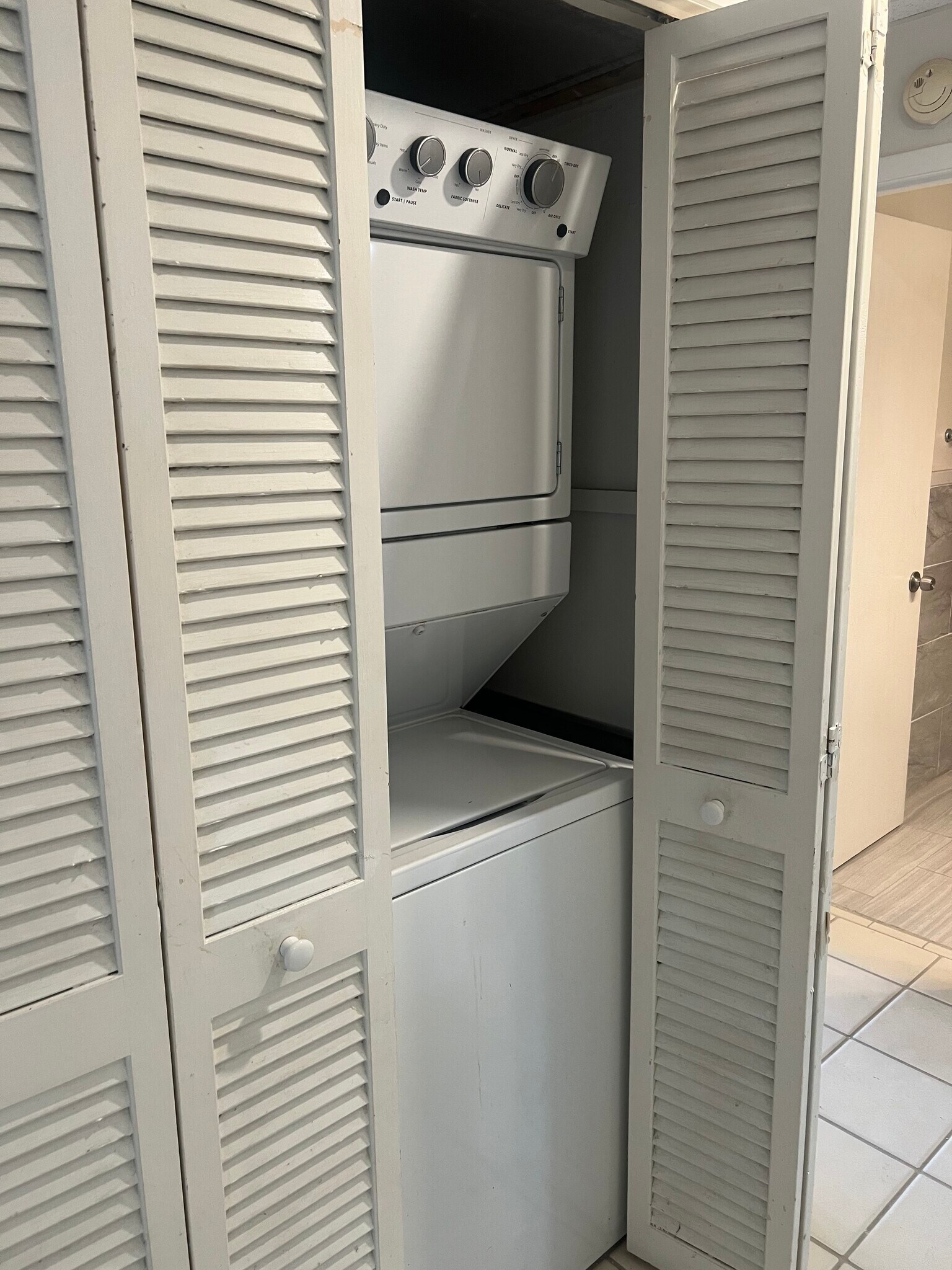 Building Photo - 3106 Harbor Blvd