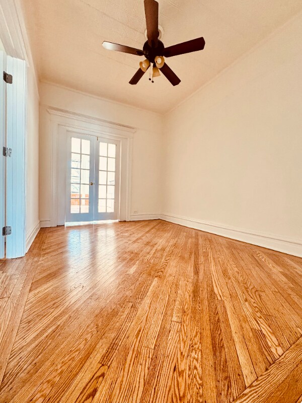 Building Photo - 537 73rd St